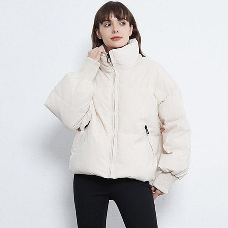 Jaqueta Puffer GoldLess™ com Gola Alta e Caimento Soltinho / A Mais Quentinha e Estilosa para você Arrasar no Inverno!